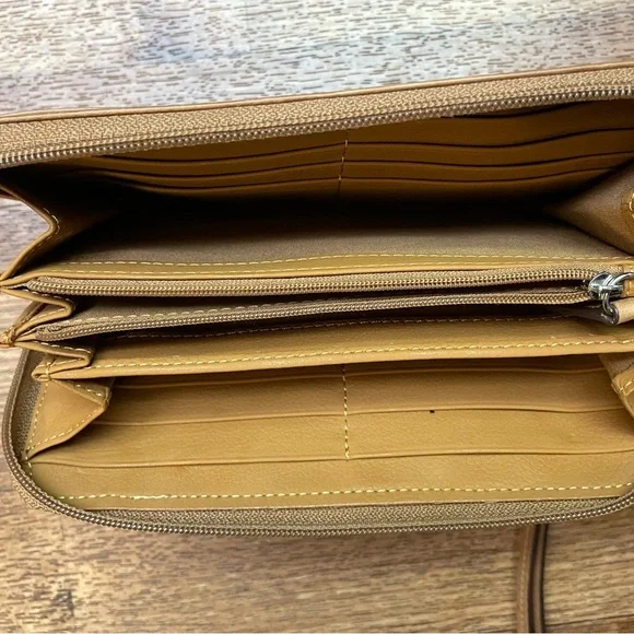 Leather Wristlet Wallet by Liz Claiborne - Picture 5 of 12